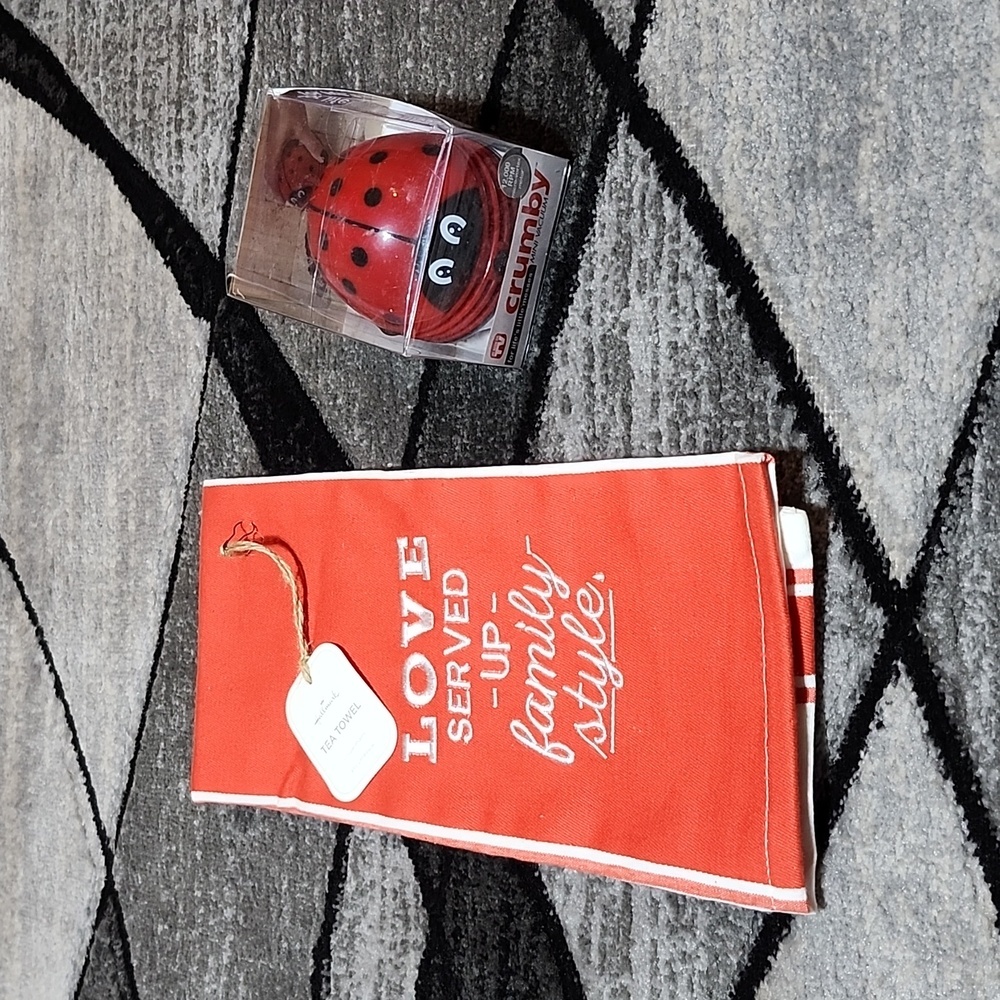 HALLMARK EMBROIDERED TEA TOWEL & LADYBUG 🐞 PORTABLE VACUUM DUST CLEANER BUNDLE